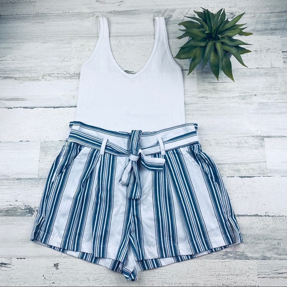 NWT paper bag high waisted shorts